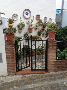 An open entrance in Mijas Pueblo